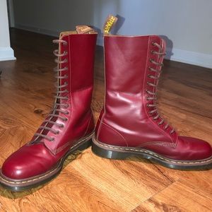 Dr. Martens 1490 Made in England